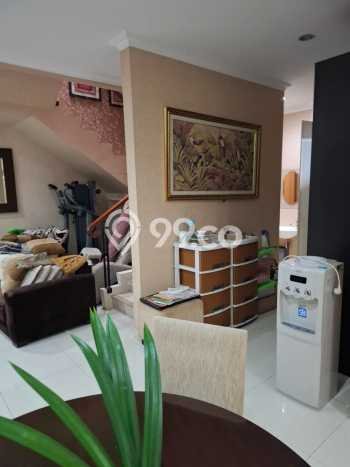 Jual Rumah Mewah Elegan Dengan View Cantik di Pondok Indah, Jakarta Selatan Jual Rumah Mewah Elegan Dengan View Cantik di Pondok Indah, Jakarta Selatan