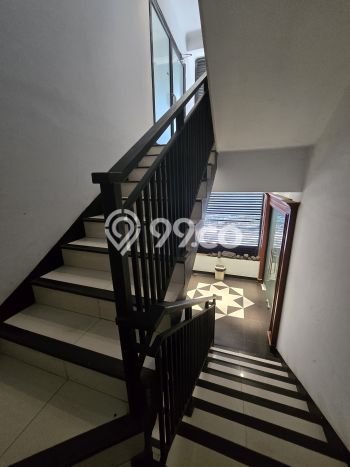 Ruko Komersial Disewakan di Kebayoran Baru Jakarta Selatan Luas 280m2 Ruko Komersial Disewakan di Kebayoran Baru Jakarta Selatan Luas 280m2