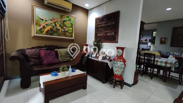 Dijual Rumah Mewah Megah Dengan View Eksklusif di Pondok Indah, Jakarta Selatan Dijual Rumah Mewah Megah Dengan View Eksklusif di Pondok Indah, Jakarta Selatan
