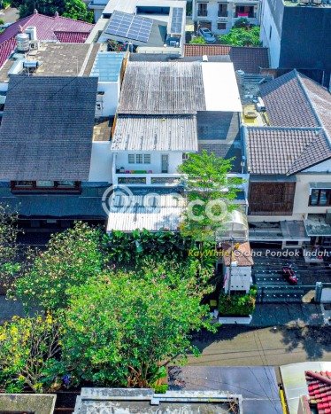 Hunian Mewah LB 250m2 Siap Pakai Desain Elegan di Pondok Indah, Jakarta Selatan Hunian Mewah LB 250m2 Siap Pakai Desain Elegan di Pondok Indah, Jakarta Selatan