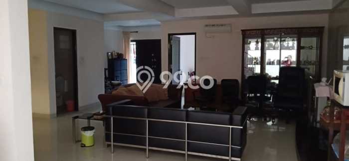 Dijual Hunian Mewah dengan Fasilitas Sekitar Komplit di Kelapa Gading, Jakarta Utara Dijual Hunian Mewah dengan Fasilitas Sekitar Komplit di Kelapa Gading, Jakarta Utara