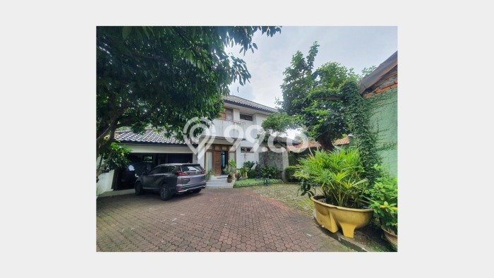 Hunian Mewah LB 150m2 Siap Pakai Desain Elegan di Lenteng Agung, Jakarta Selatan Hunian Mewah LB 150m2 Siap Pakai Desain Elegan di Lenteng Agung, Jakarta Selatan