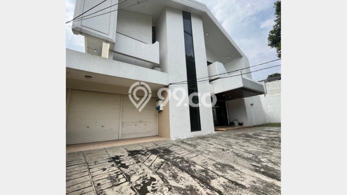 For Sale Rumah Mewah Exclusive di Mampang Prapatan, Jakarta Selatan For Sale Rumah Mewah Exclusive di Mampang Prapatan, Jakarta Selatan