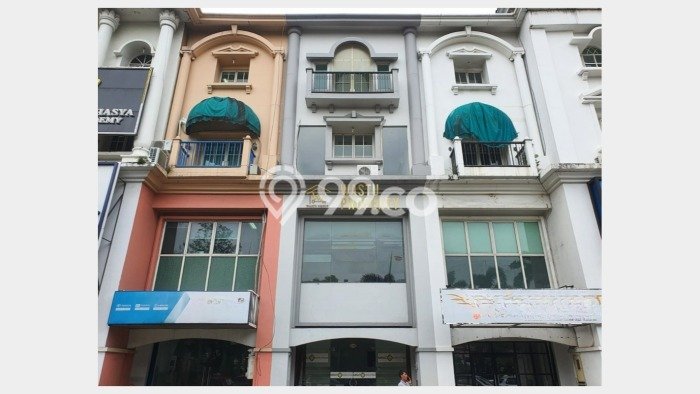 Ruko Dijual di Jakarta Selatan LT 85m2 & LB 340m2 Lokasi Terbaik! Ruko Dijual di Jakarta Selatan LT 85m2 & LB 340m2 Lokasi Terbaik!