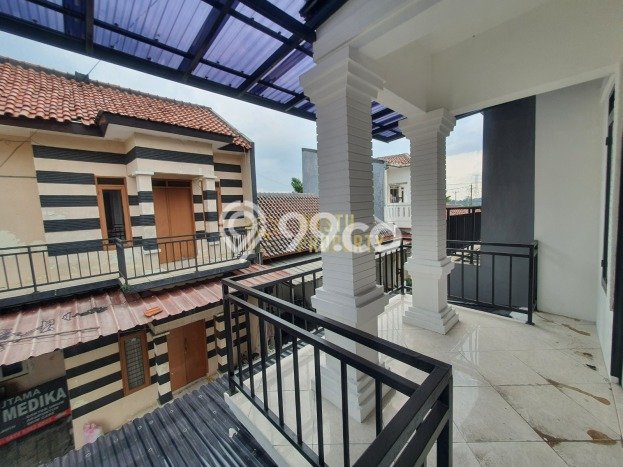 Jual Rumah Strategis Bagus Punya 2 KT di Cinere Depok SHM Jual Rumah Strategis Bagus Punya 2 KT di Cinere Depok SHM