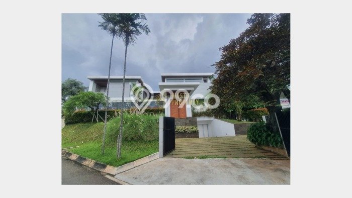 Ready to Use! Luxury House LT 489m2 Desain Modern di Pondok Pinang Ready to Use! Luxury House LT 489m2 Desain Modern di Pondok Pinang