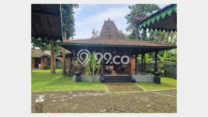 LOKASI TERBAIK! Vila Kawasan Turi, Area 1019m2m², Area Strategis dengan akses mudah LOKASI TERBAIK! Vila Kawasan Turi, Area 1019m2m², Area Strategis dengan akses mudah