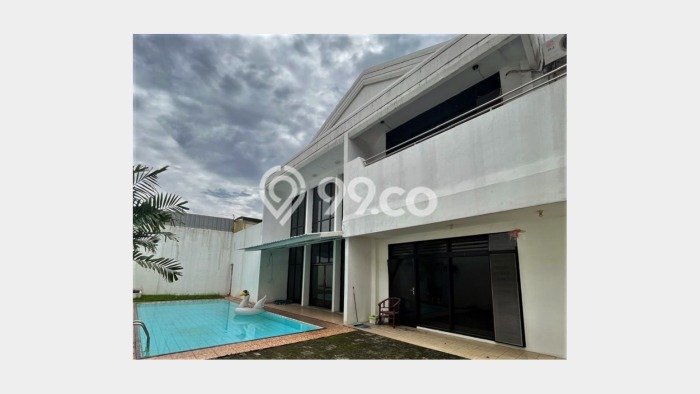 Rumah Mewah Dijual LT 738m2 di Mampang Prapatan, Jakarta Selatan Rumah Mewah Dijual LT 738m2 di Mampang Prapatan, Jakarta Selatan