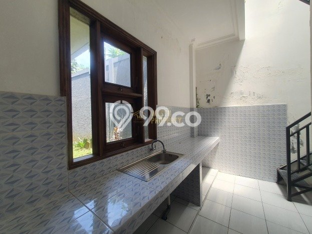 Rumah Luxury Modern Tanpa Renovasi di Lenteng Agung Jakarta Selatan Rumah Luxury Modern Tanpa Renovasi di Lenteng Agung Jakarta Selatan