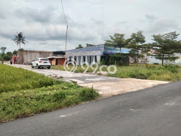 Kavling Tanah di Ngaglik Dijual Luas 184m2 Legalitas SHM Kavling Tanah di Ngaglik Dijual Luas 184m2 Legalitas SHM