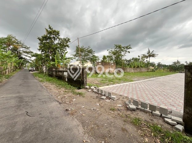 For Sale Rumah 3 Kamar Lokasi Strategis Bagus dan Strategis di Ngaglik For Sale Rumah 3 Kamar Lokasi Strategis Bagus dan Strategis di Ngaglik