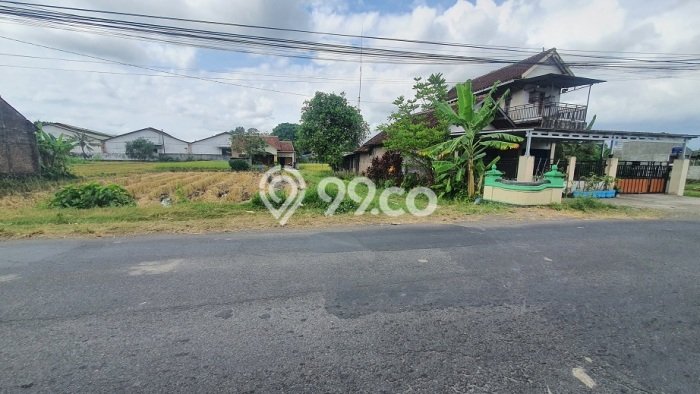 HARGA TERBAIK! Tanah di Berbah, Luas 144m², Lokasi Strategis HARGA TERBAIK! Tanah di Berbah, Luas 144m², Lokasi Strategis