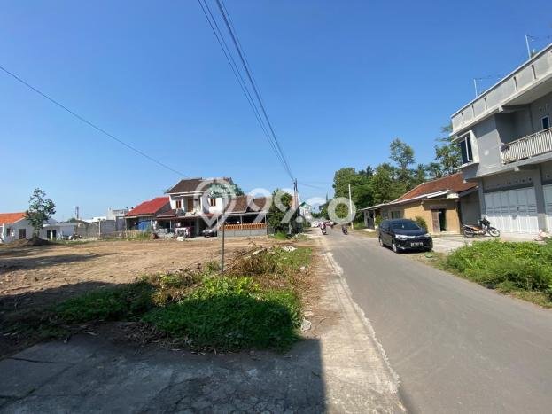 Dijual Tanah Lokasi Maguwoharjo, Yogyakarta Seluas 200m2 Dijual Tanah Lokasi Maguwoharjo, Yogyakarta Seluas 200m2