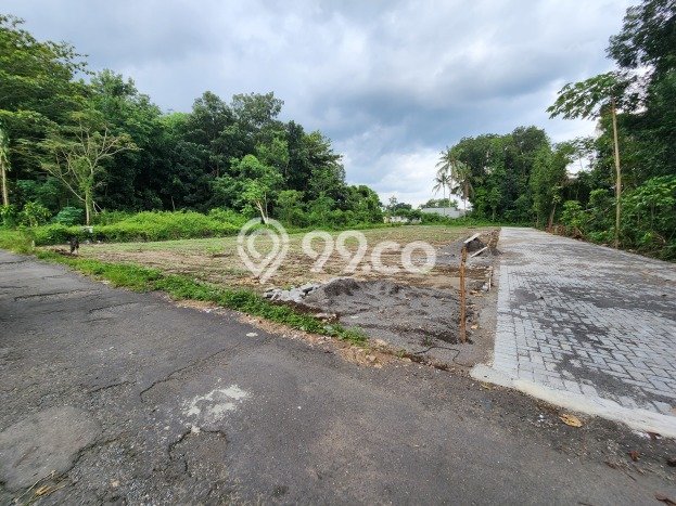 Rumah Kost Dijual Lokasi Ngaglik, Sleman, 18 Kamar Tidur, 18 Kamar Mandi, 370m2 Rumah Kost Dijual Lokasi Ngaglik, Sleman, 18 Kamar Tidur, 18 Kamar Mandi, 370m2