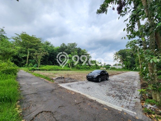 Rumah Kost Dijual Lokasi Ngaglik, Sleman, 18 Kamar Tidur, 18 Kamar Mandi, 370m2 Rumah Kost Dijual Lokasi Ngaglik, Sleman, 18 Kamar Tidur, 18 Kamar Mandi, 370m2