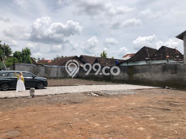 LOKASI STRATEGIS! Tanah Kawasan Berbah, Luas 113m², Lingkungan Nyaman, Cocok untuk Investasi LOKASI STRATEGIS! Tanah Kawasan Berbah, Luas 113m², Lingkungan Nyaman, Cocok untuk Investasi