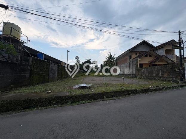 Jual Rumah Favorit Siap Huni LB 120m2 di Ngaglik, Sleman Jual Rumah Favorit Siap Huni LB 120m2 di Ngaglik, Sleman