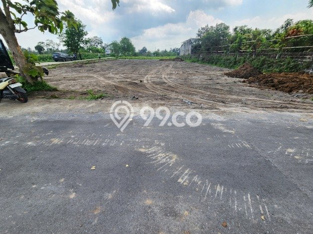 Lahan Kosong Dijual di Sleman dengan Area 287m2 Lahan Kosong Dijual di Sleman dengan Area 287m2