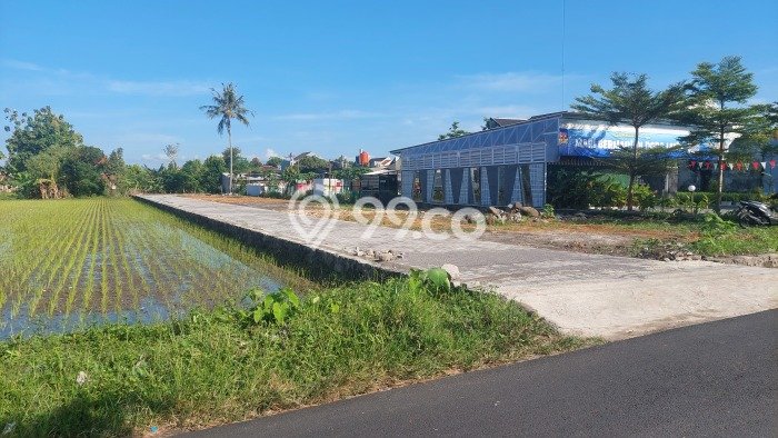 Tanah Kavling di Wirobrajan Dijual dengan Luas 353m2 Tanah Kavling di Wirobrajan Dijual dengan Luas 353m2