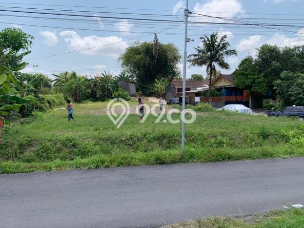 Lahan Strategis di Depok Dijual dengan Luas 142m2 Lahan Strategis di Depok Dijual dengan Luas 142m2