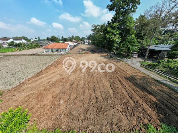 Tanah Kawasan Maguwoharjo, Luas 200m², Kawasan Berkembang, Akses Maguwoharjo, Yogyakarta, Yogyakarta Tanah Kawasan Maguwoharjo, Luas 200m², Kawasan Berkembang, Akses Maguwoharjo, Yogyakarta, Yogyakarta