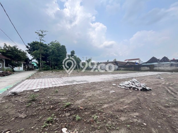 PENAWARAN MENARIK! Tanah di Berbah, Luas 113m², Area Potensial PENAWARAN MENARIK! Tanah di Berbah, Luas 113m², Area Potensial