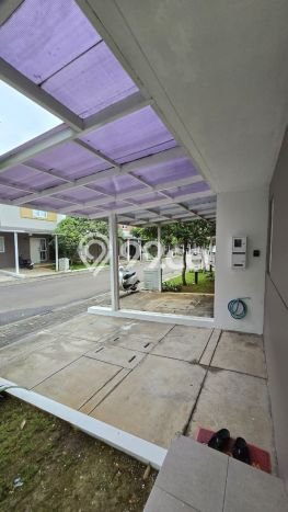 Rumah Modern 2 KT di Summarecon Bandung Bandung Semi Furnished Rumah Modern 2 KT di Summarecon Bandung Bandung Semi Furnished