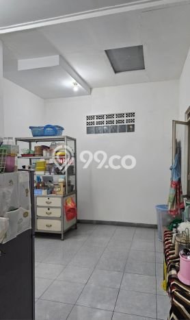 Rumah Luas Asri 3 KT Siap Pakai di Taman Kopo Indah Bandung Rumah Luas Asri 3 KT Siap Pakai di Taman Kopo Indah Bandung