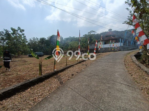 Tanah Dijual Area Strategis di Bantul Yogyakarta 122m2 Tanah Dijual Area Strategis di Bantul Yogyakarta 122m2
