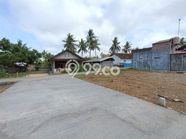 Tanah Investasi Dijual di Yogyakarta Punya Luas 128m2 Tanah Investasi Dijual di Yogyakarta Punya Luas 128m2