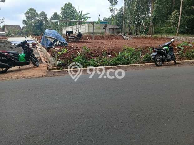 Tanah di Gunung Pati, Semarang Luas 120m2 Dijual Segera Tanah di Gunung Pati, Semarang Luas 120m2 Dijual Segera