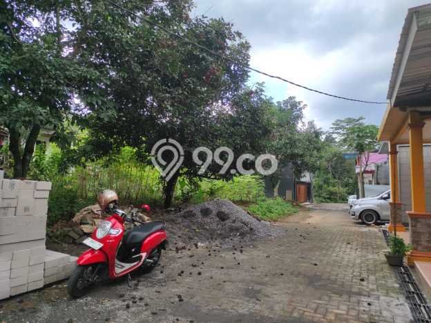 TANAH PROSPEKTIF! Tanah Kawasan Gunung Pati, Luas 120m², Akses Mudah TANAH PROSPEKTIF! Tanah Kawasan Gunung Pati, Luas 120m², Akses Mudah