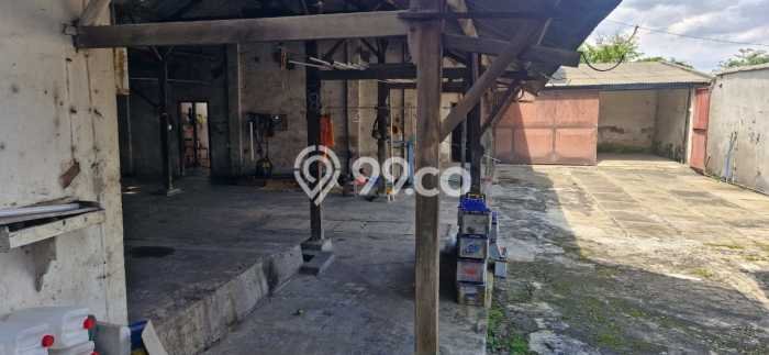 FOR SALE! Komersial di Singosari Malang, LT 1595m2, LB 1000m2 FOR SALE! Komersial di Singosari Malang, LT 1595m2, LB 1000m2