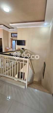 Rumah di , Malang, Luas 80m2m² LB 180m2m² Rumah di , Malang, Luas 80m2m² LB 180m2m²