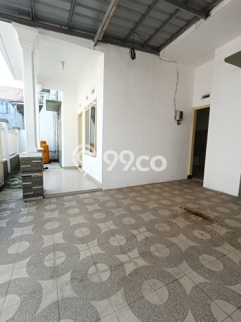 Rumah Siap Huni lokasi , Malang, Luas 90m2m² Bangunan 150m2m² Rumah Siap Huni lokasi , Malang, Luas 90m2m² Bangunan 150m2m²
