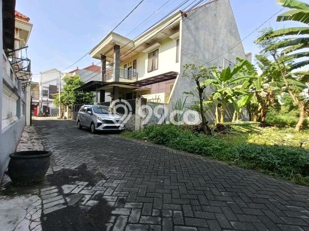 Lahan Dijual Lokasi Strategis di Malang dengan Luas 176m2 Lahan Dijual Lokasi Strategis di Malang dengan Luas 176m2