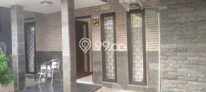 Rumah Luas Asri 4 KT Siap Pakai di Merjosari Malang Rumah Luas Asri 4 KT Siap Pakai di Merjosari Malang