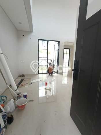 Dijual Hunian Rumah Terawat 2 KT di Villa Puncak Tidar, Malang Dijual Hunian Rumah Terawat 2 KT di Villa Puncak Tidar, Malang