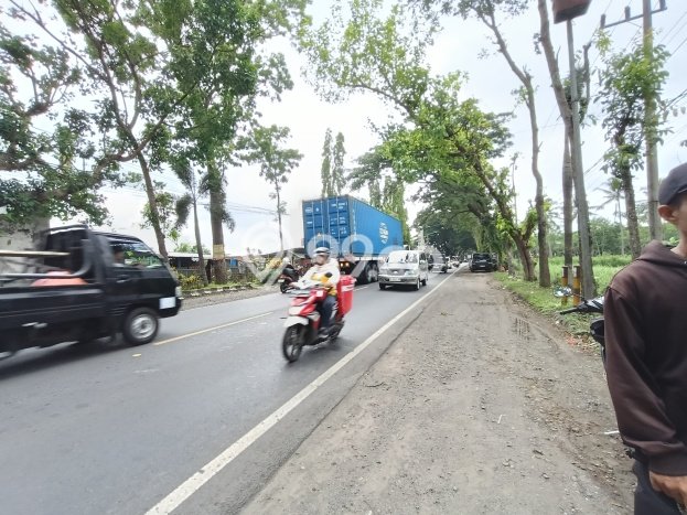 Tanah Bisnis Kawasan Pakisaji, Luas 26000m2m², Akses Mudah Tanah Bisnis Kawasan Pakisaji, Luas 26000m2m², Akses Mudah