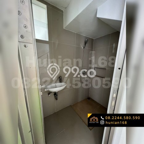 Rumah Modern 4 KT di Menganti Surabaya Rumah Modern 4 KT di Menganti Surabaya