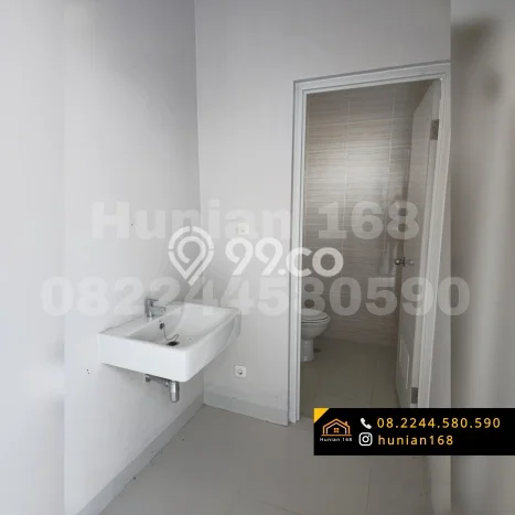 Ruko Dijual di Manyar LT 75m2, LB 130m2 untuk Investasi Ruko Dijual di Manyar LT 75m2, LB 130m2 untuk Investasi