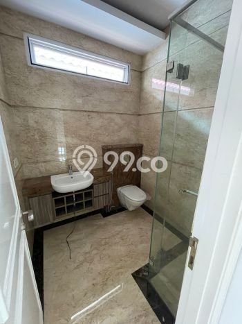 Dijual Rumah Elit Exclusive di Karawaci, Tangerang Dijual Rumah Elit Exclusive di Karawaci, Tangerang