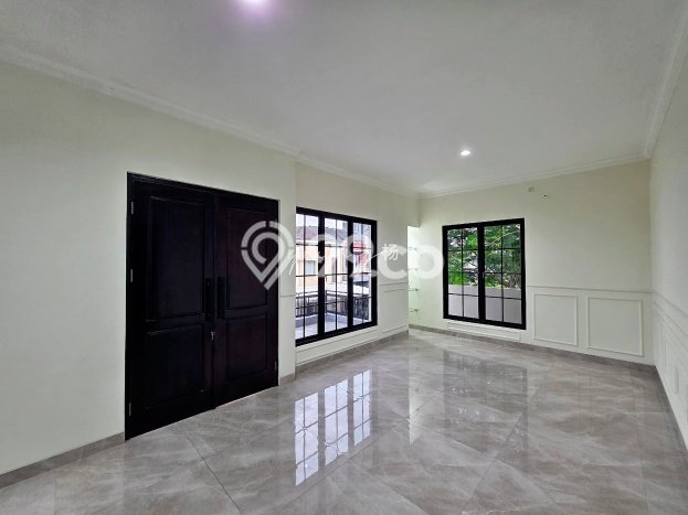 Hunian Mewah LB 283m2 Siap Pakai Desain Elegan di BSD, Tangerang Hunian Mewah LB 283m2 Siap Pakai Desain Elegan di BSD, Tangerang