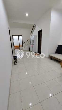 Dijual Rumah Eksklusif 2 KT di Gading Serpong, Tangerang Dijual Rumah Eksklusif 2 KT di Gading Serpong, Tangerang