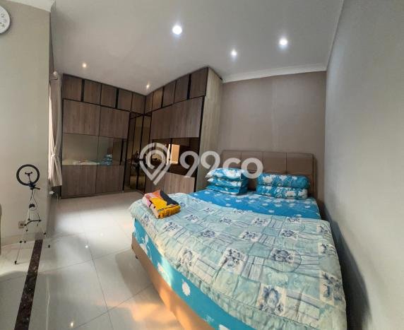Rumah Elit Modern Tanpa Renovasi di BSD Tangerang Rumah Elit Modern Tanpa Renovasi di BSD Tangerang