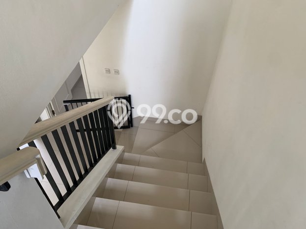 Rumah Minimalis 3 Kamar LT 109m2 di Suvarna Sutera Rumah Minimalis 3 Kamar LT 109m2 di Suvarna Sutera