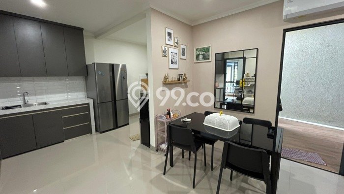 Jual Rumah Mewah Elegan Dengan View Cantik di Gading Serpong, Tangerang Jual Rumah Mewah Elegan Dengan View Cantik di Gading Serpong, Tangerang
