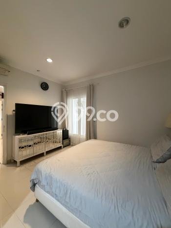 Rumah Elit Modern Siap Huni di Alam Sutera Tangerang Rumah Elit Modern Siap Huni di Alam Sutera Tangerang