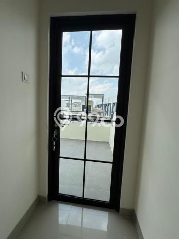 Unit Ruko Dijual di Tangerang LT 54m2 & LB 102m2 Unit Ruko Dijual di Tangerang LT 54m2 & LB 102m2