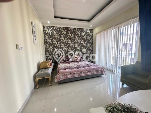 Rumah Mewah LB 216m2 Siap Pakai Desain Elegan di BSD, Tangerang Rumah Mewah LB 216m2 Siap Pakai Desain Elegan di BSD, Tangerang